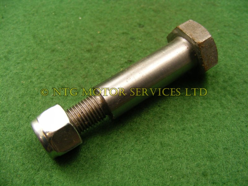 11G3196 Bolt + Nut Clutch Pivot